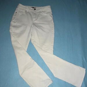 LEE CLASSIC FIT 1889 white vintage 90’s stretchy jeans  size 30 X 28